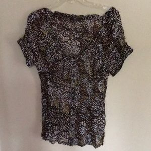 Like New button down medium top by Bellisimo